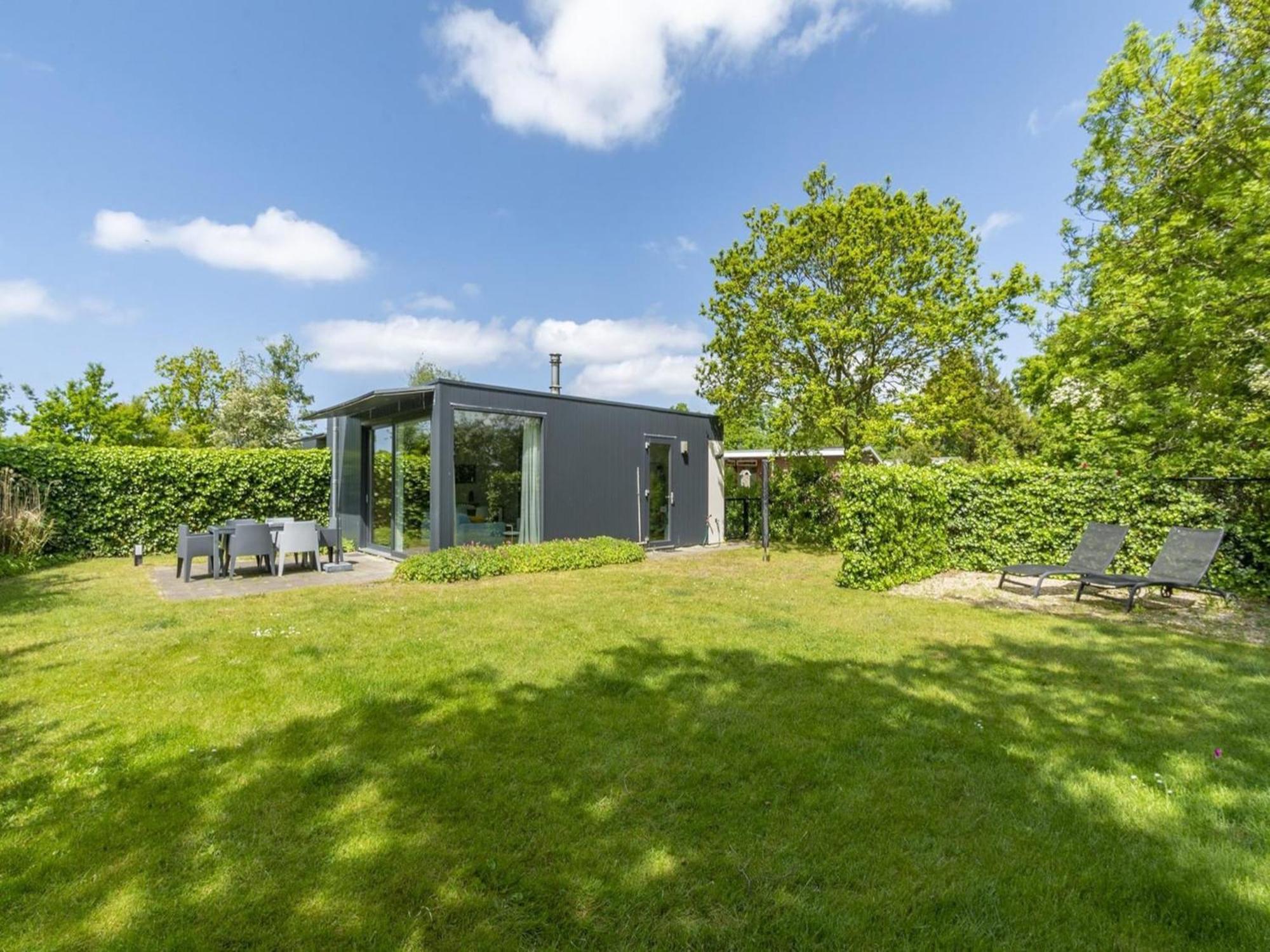 Beautiful Holiday Home With Spacious Garden Sint Maartensvlotbrug Exterior foto